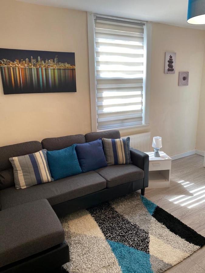 Excellent&Amazing Apartment Gillingham  Buitenkant foto