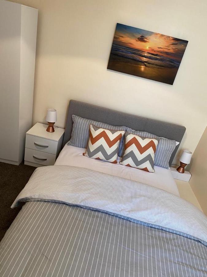 Excellent&Amazing Apartment Gillingham  Buitenkant foto